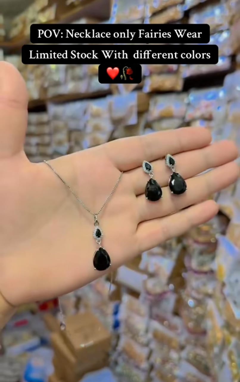 American Zircon Stone Necklace Set